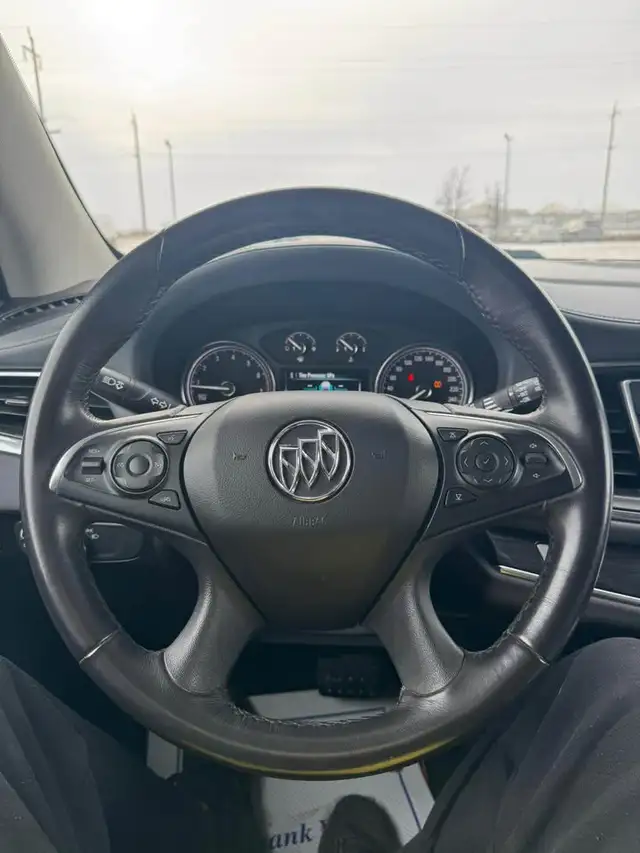 2018 Buick Enclave Essence - Photo 11