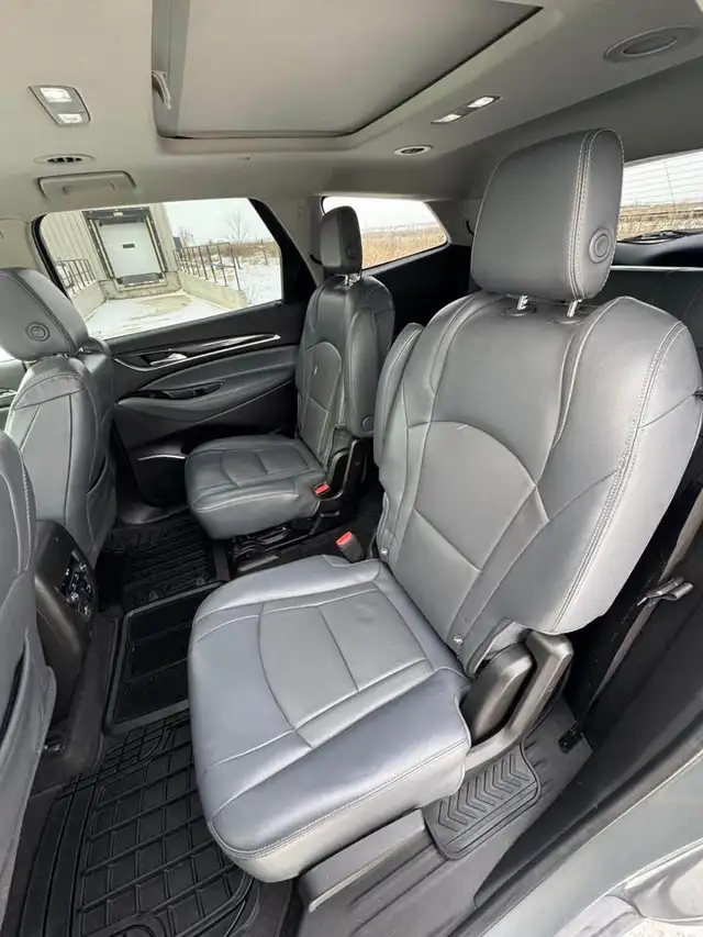 2018 Buick Enclave Essence - Photo 15