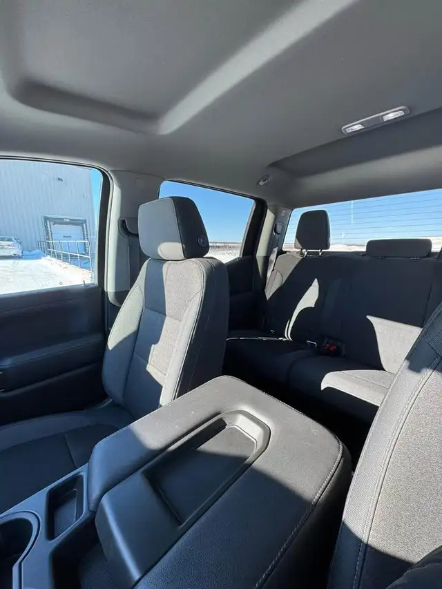 2019 Chevrolet Silverado 1500 - Photo 12