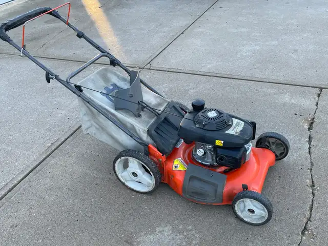 Husqvarna 7021P Pushmower - Photo 2