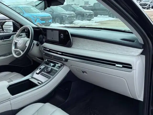 2023 Hyundai Palisade AWD Ultimate Calligraphy 7P Leather, 3rd R - Photo 2