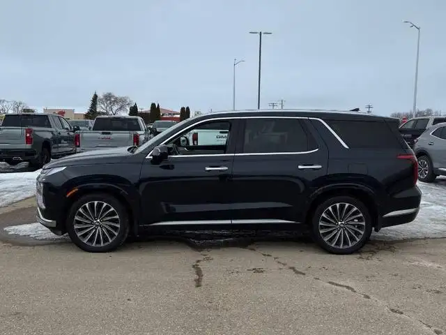 2023 Hyundai Palisade AWD Ultimate Calligraphy 7P Leather, 3rd R - Photo 11