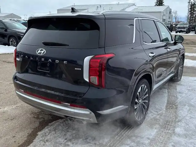 2023 Hyundai Palisade AWD Ultimate Calligraphy 7P Leather, 3rd R - Photo 14