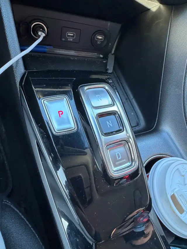 2021 Hyundai Sonata 2.5L 4 cylinder clean title fresh safety - Photo 5