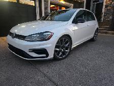 2018 Golf R - 102,636km - AWD 6 spd