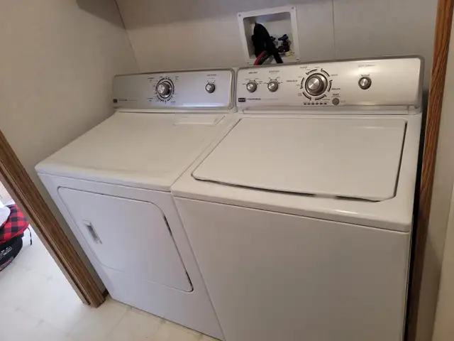 1998 Mobile Home with addition - Photo 9