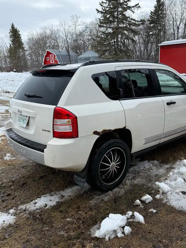 2009 Jeep compass - Photo 4