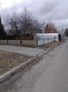 Propriété et terrains à vendre