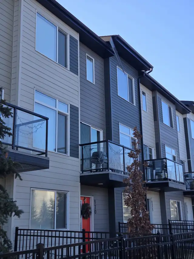 Hiring exterior renovation specialist/ siding installer/ helper.