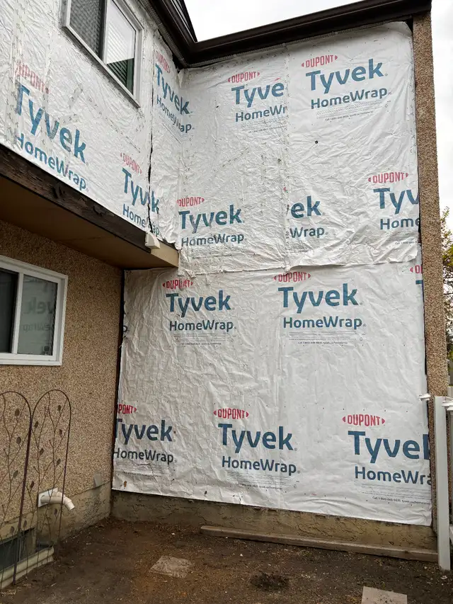 Hiring exterior renovation specialist/ siding installer/ helper. - Photo 5