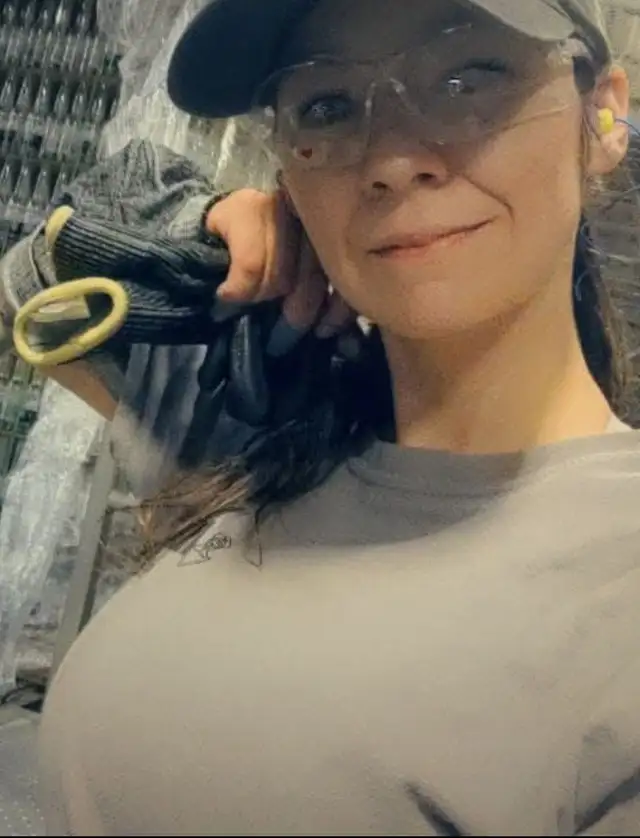 cash job and contact work wanted