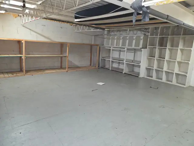 Industrial Unit for Rent - Photo 11