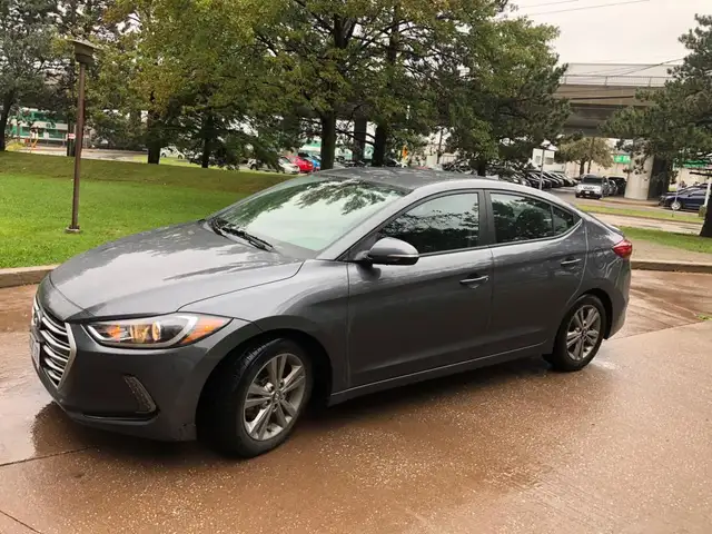 driving lessons  in Oshawa/ car fo road test in Oshawa