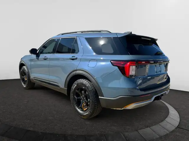 2026 Ford Explorer Tremor - Photo 3