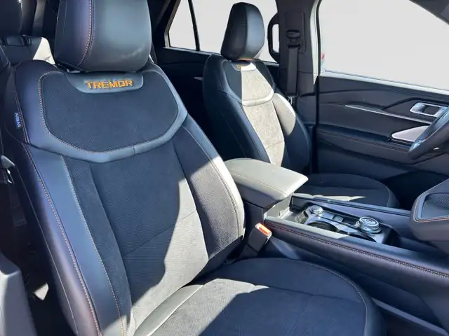 2026 Ford Explorer Tremor - Photo 12