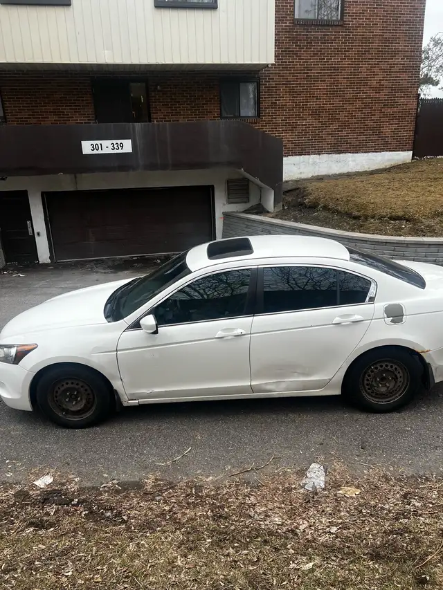 Honda Accord - Photo 4