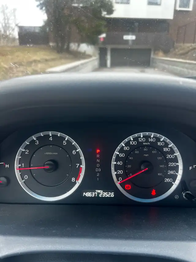 Honda Accord - Photo 5