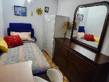 Chambre privée à Montréal tout inclus, fille étudiante ou femme