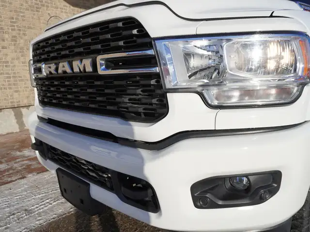 2023 Ram 3500 BIG HORN SPORT FULLY LOADED HTD SEATS/WHEEL & MORE - Photo 19