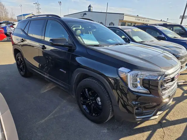 2024 GMC Terrain AT4, AWD, CUIR, VOLANT ET SIEGES CHAUFFANTS - Photo 10