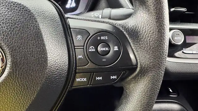 2024 Toyota Corolla LE - Backup Cam, Satellite Radio, Rear Defro - Photo 6