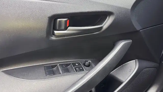 2024 Toyota Corolla LE - Backup Cam, Satellite Radio, Rear Defro - Photo 10