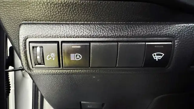 2024 Toyota Corolla LE - Backup Cam, Satellite Radio, Rear Defro - Photo 11