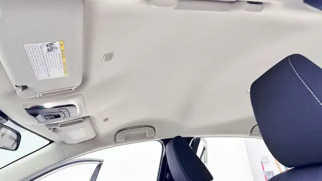 2024 Toyota Corolla LE - Backup Cam, Satellite Radio, Rear Defro - Photo 20