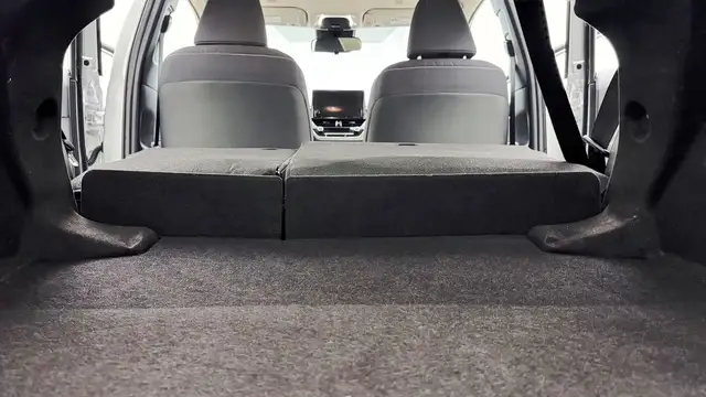 2024 Toyota Corolla LE - Backup Cam, Satellite Radio, Rear Defro - Photo 25