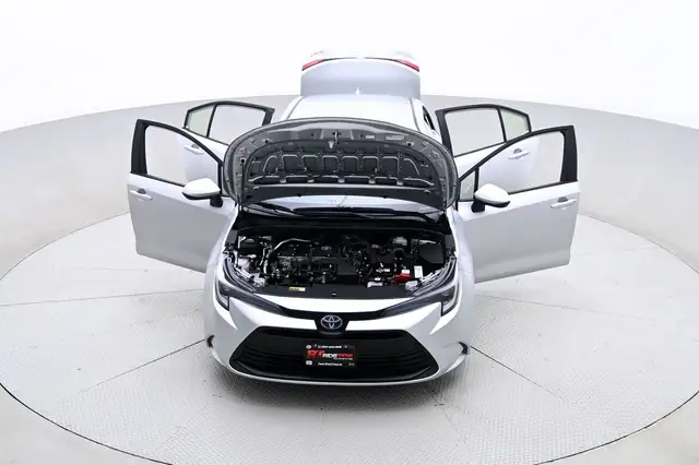 2024 Toyota Corolla LE - Backup Cam, Satellite Radio, Rear Defro - Photo 38