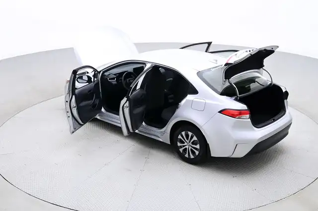 2024 Toyota Corolla LE - Backup Cam, Satellite Radio, Rear Defro - Photo 44