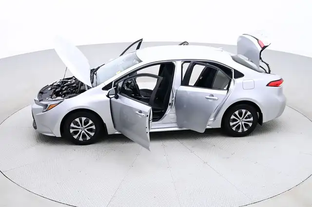 2024 Toyota Corolla LE - Backup Cam, Satellite Radio, Rear Defro - Photo 45