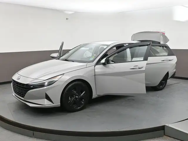 2022 Hyundai Elantra Preferred Heated Seats/Wheel, Apple/Android - Photo 42