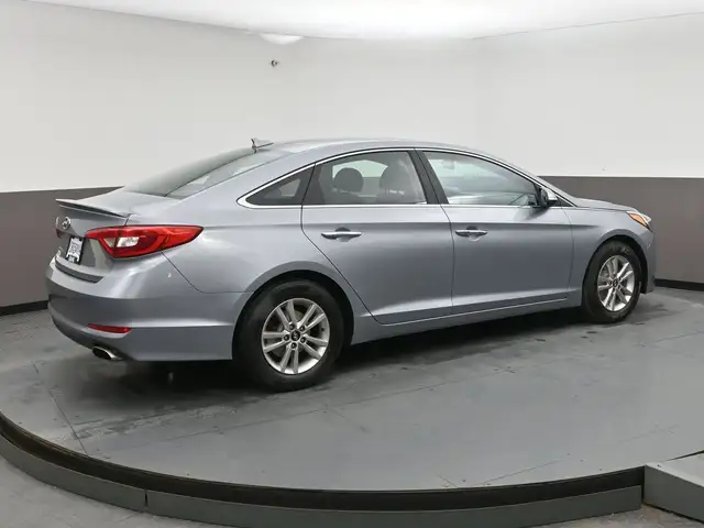 2017 Hyundai Sonata GLS Heated Seats, Sunroof, Low KMS!!, Fully - Photo 34