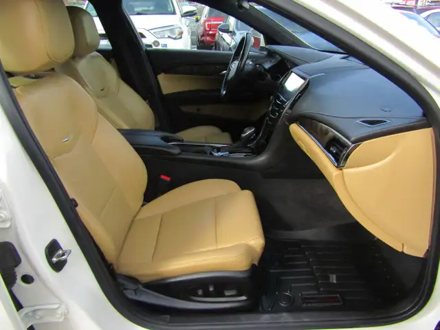 2014 Cadillac ATS 3.6L Luxury AWD / NAVI / B.CAMERA /SUNROOF - Photo 17