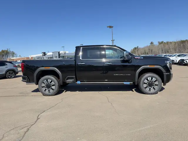 2026 GMC Sierra 3500HD Denali - Leather Seats - $868 B/W - Photo 4