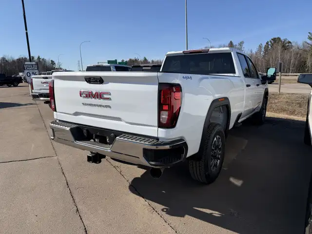 2026 GMC Sierra 3500HD Pro - $669 B/W - Photo 3