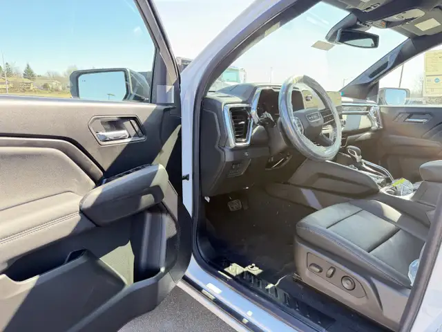 2026 GMC Canyon Elevation - Premium Package - $420 B/W - Photo 6