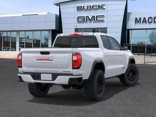 2026 GMC Canyon Elevation - Premium Package - $420 B/W - Photo 12