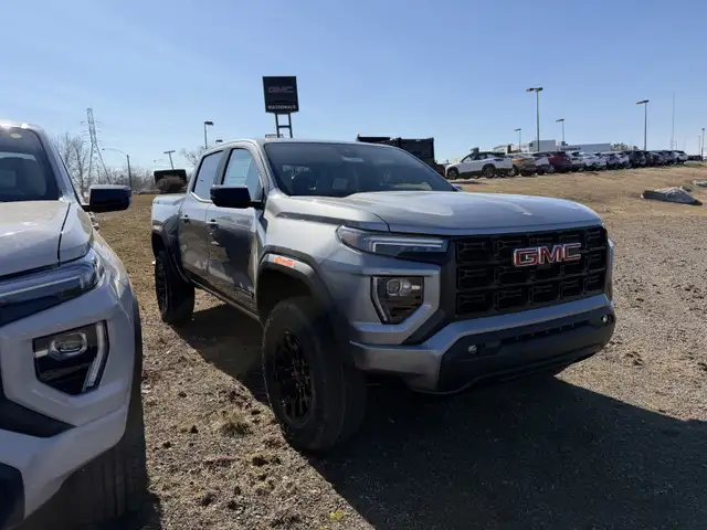 2026 GMC Canyon Elevation - $409 B/W - Photo 2