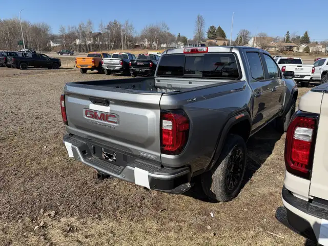 2026 GMC Canyon Elevation - $409 B/W - Photo 3