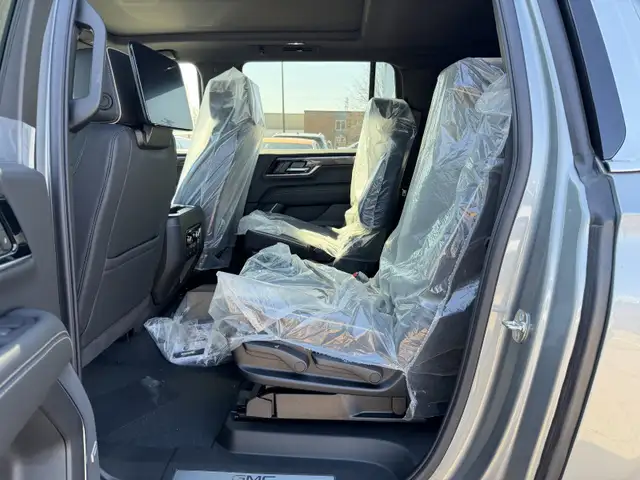 2026 GMC Yukon XL Elevation - Premium Package - $768 B/W - Photo 13