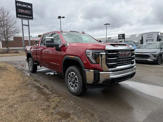 2026 GMC Sierra 2500HD SLT - Leather Seats - $768 B/W - Photo 3