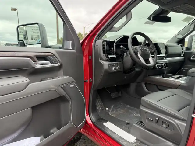 2026 GMC Sierra 2500HD SLT - Leather Seats - $768 B/W - Photo 10