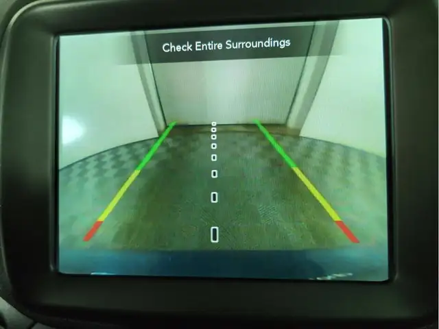 2023 Jeep Renegade North 4x4 | Low Mileage | Heated Seats - Photo 26