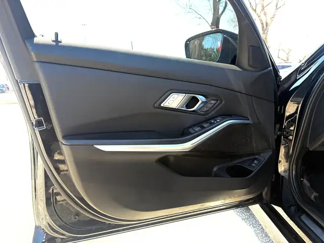 2023 BMW 3 Series No Accidents l 330xi l X-Drive l AWD l 2.0 - Photo 13
