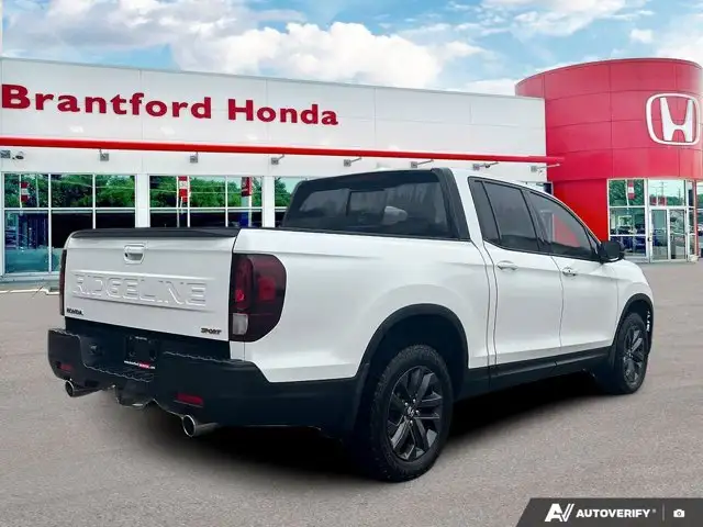 2025 Honda Ridgeline Sport - Photo 6