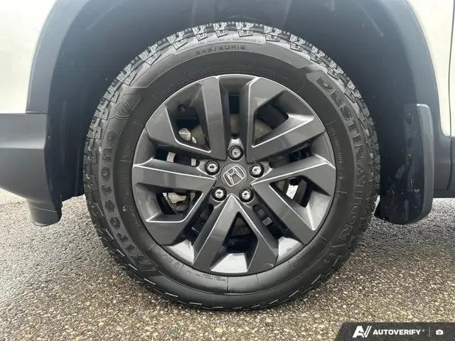 2025 Honda Ridgeline Sport - Photo 10