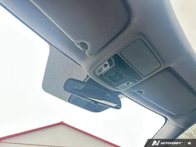 2025 Honda Ridgeline Sport - Photo 25