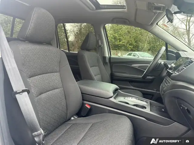 2025 Honda Ridgeline Sport - Photo 26